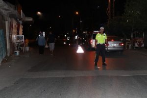 İki il&ccedil;ede uyuşturucu uygulaması yapıldı
