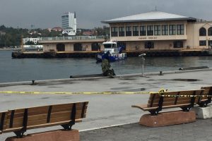 Kadık&ouml;y'de ş&uuml;pheli &ccedil;anta alarmı