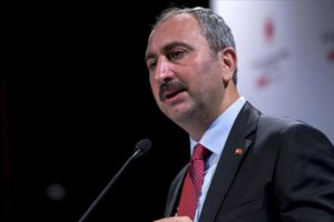 Adalet Bakanı G&uuml;l'den ter&ouml;r saldırısına ilişkin a&ccedil;ıklama
