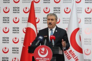 Destici: Cumhurbaşkanımızın İsrail ile ilgili konuşması tarihe bir nottur