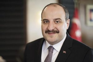 Bakan Varank'tan IMF g&ouml;r&uuml;şmesine tepki