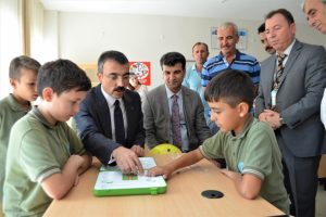 "Akıl Oyunları Sınıfı ve Resim At&ouml;lyesi" a&ccedil;ıldı