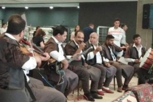 Hastane yemekhanesindeki m&uuml;zikli eğlenceyle ilgili soruşturma başlatıldı