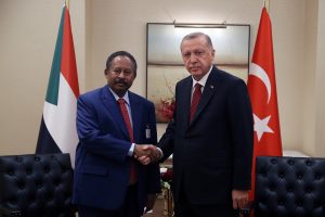 Cumhurbaşkanı Erdoğan, Sudan Başbakanı Abdallah Hamdok ile g&ouml;r&uuml;şt&uuml;