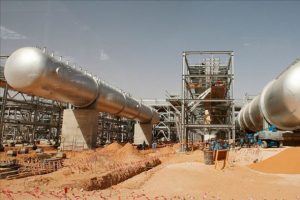 Suudi Arabistan enerjide yeniden i&ccedil; talebi karşılayacak seviyeye yaklaştı