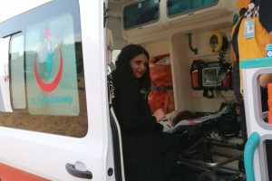 Kontrolden &ccedil;ıkan otomobil karşı şeride ge&ccedil;ti