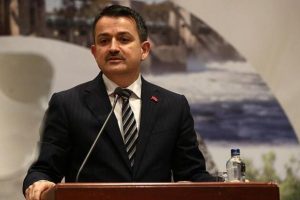 Bakan Pakdemirli: 4 bin 718 k&ouml;yde 14 milyon fidanı toprakla buluşturduk