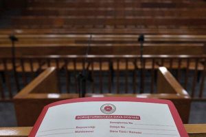 Se&ccedil;imlerde usuls&uuml;zl&uuml;k iddiasıyla a&ccedil;ılan FET&Ouml; davalarında yeni gelişme