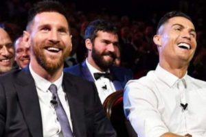 Messi'ye verilen 'Yılın futbolcusu' &ouml;d&uuml;l&uuml;ne 3 takımdan itiraz