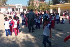 Bursa'da deprem sonrası okullar boşaltıldı