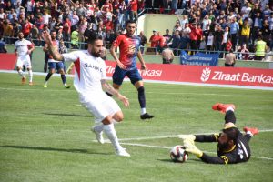 Gazişehir Gaziantepspor rahat turladı