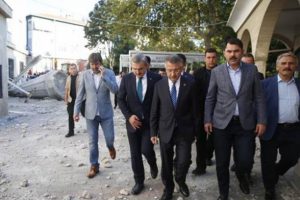Fuat Oktay'dan deprem a&ccedil;ıklaması