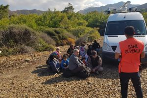 Muğla'da 62 g&ouml;&ccedil;men ve bir organizat&ouml;r yakalandı