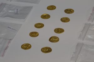 &Ccedil;anakkale'de Bizans definesi bulundu