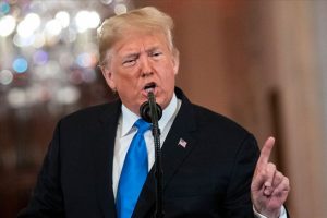 Trump y&ouml;netiminden m&uuml;lteci kabul sayısına neşter
