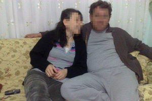 Mahkeme başkanı: "Seni &ouml;ld&uuml;rmek istediyse bı&ccedil;ak neden derine girmedi?"