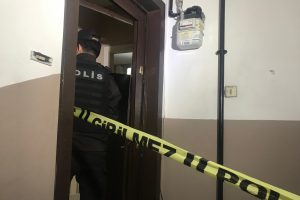 Polisin hayat kurtaran m&uuml;dahalesi