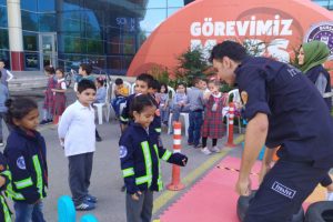 Bursa Bilim ve Teknoloji Merkezi'nde yangın var