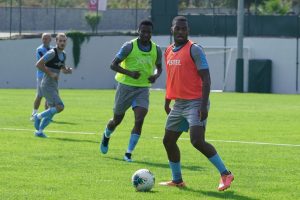 Trabzonspor, Beşiktaş ma&ccedil;ının hazırlıklarını s&uuml;rd&uuml;rd&uuml;