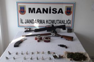 Jandarma narko k&ouml;pekli uyuşturucu operasyonu d&uuml;zenledi