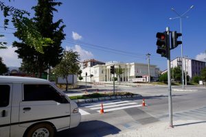 Kaza kavşağına sinyalizasyon sistemi