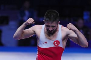 Rıza Kayaalp ve S&uuml;leyman Atlı zirvede!