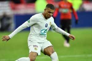 PSG'de Mbappe ve Icardi iyileşti