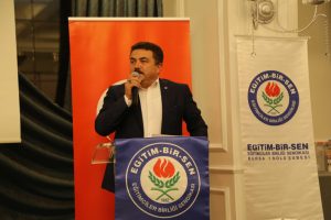 Eğitim Bir Sen Bursa 1 No'lu Şube Başkanı Acar: "Devletten alacaklıyız ama millete de borcumuz var"