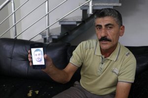 Kazada 2 torunu ile kızını kaybetti! "Bulun bu adamı"