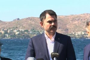 Bakan a&ccedil;ıkladı: 21 bin ka&ccedil;ak yapı yıkılacak!