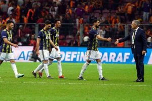 Fenerbah&ccedil;e, yenilmezlik serisini s&uuml;rd&uuml;rd&uuml;