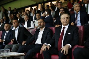 Bakan Kasapoğlu: Her iki takımı da tebrik ediyorum