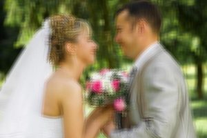 Nikah g&ouml;r&uuml;nt&uuml;leri kusurlu kaydedilen &ccedil;ifte 6 bin lira tazminat
