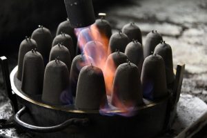 Evlerdeki eski musluk ve bataryalar zile d&ouml;n&uuml;ş&uuml;yor