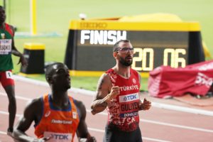 Ramil Guliyev yarı finalde