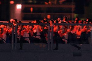 'Bir tek s&ouml;z&uuml;n yeterli' dedi ve ekledi: Hemen harekete ge&ccedil;ebiliriz