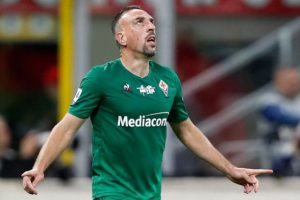 Ribery şov yaptı, Fiorentina Milan'ı dağıttı