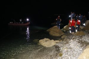Gen&ccedil; kız y&uuml;zmek i&ccedil;in girdiği g&ouml;lde boğuldu