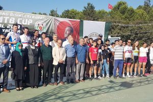 10 &uuml;lkeden 206 bisiklet&ccedil;i Yalova'da yarıştı