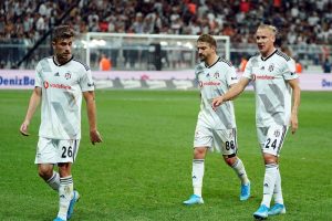 Beşiktaş'ta takım formsuz, y&ouml;netim belirsiz!