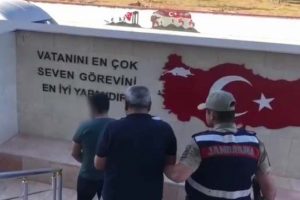 PKK'lı ter&ouml;ristleri tedavi eden 2 kişi tutuklandı