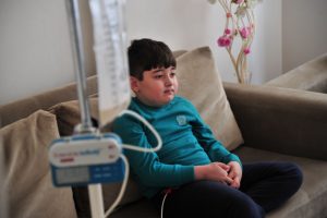 300 ameliyat olmuştu... Bursalı Kayra'ya Amerika'dan sevindiren haber geldi
