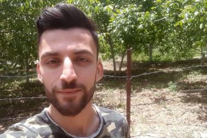Kazada ağır yaralanan motosikletli hastanede &ouml;ld&uuml;
