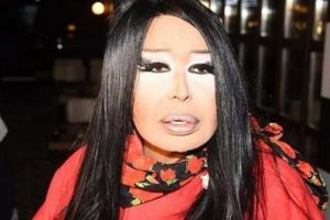 B&uuml;lent Ersoy sinema salonunda g&ouml;zyaşlarına boğuldu