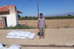 Bir yılın emeğini &ccedil;aldılar