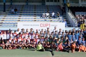 Bursa'da Karacabey Cup1 Turnuvası'nda ter d&ouml;kt&uuml;ler