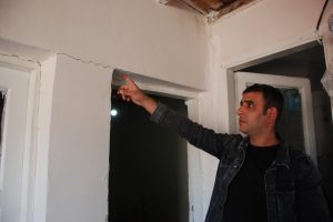 Evlerine girmeye korkuyorlar