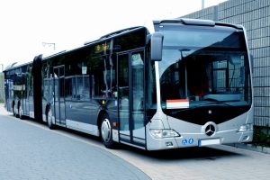 İETT'nin 562 otob&uuml;s&uuml;n&uuml; Mercedes tamir edecek