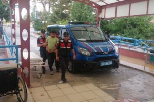 Denizli'de 16 kilogram esrar ele ge&ccedil;irildi