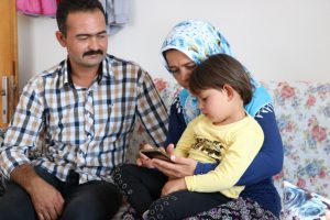 Minik Meryem g&uuml;nden g&uuml;ne eriyor